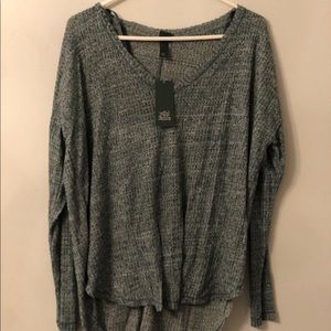 Green wild fable top